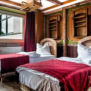 https://mycologne.topcolognehotels.com